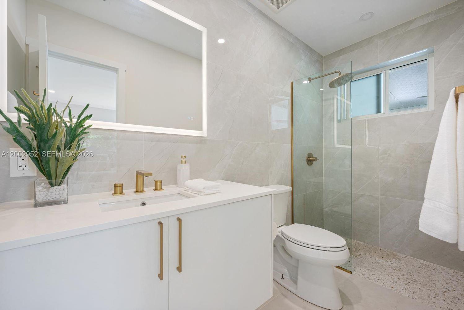 8405 SW 144th St Palmetto Bay, FL 33158