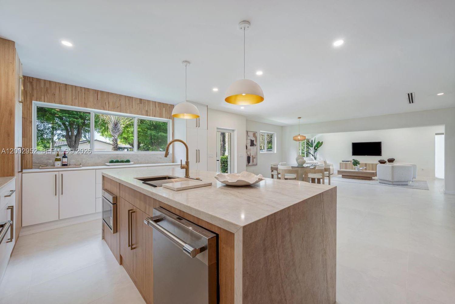 8405 SW 144th St Palmetto Bay, FL 33158