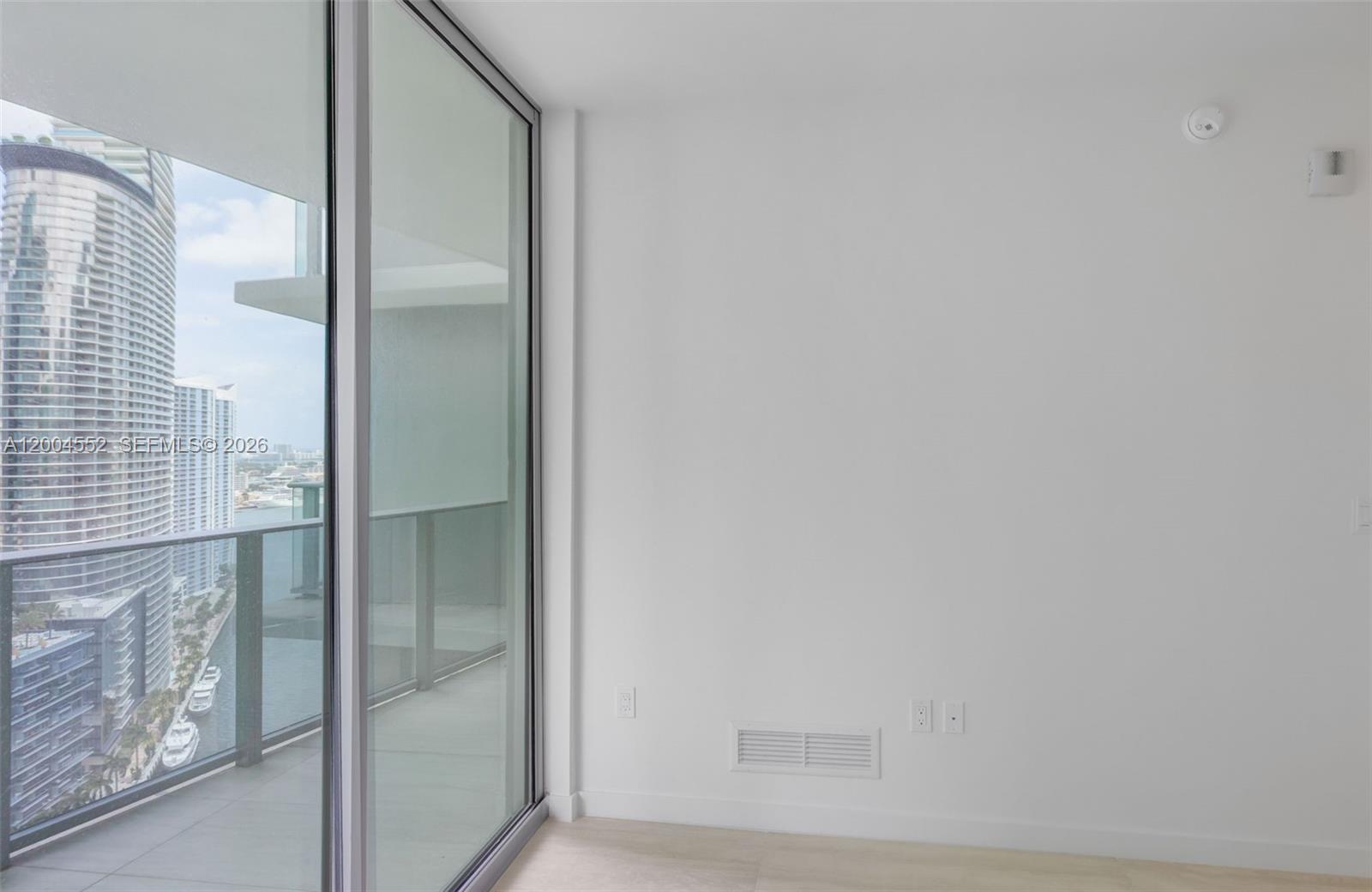 77 SE 5th St #3205 Miami, FL 33131