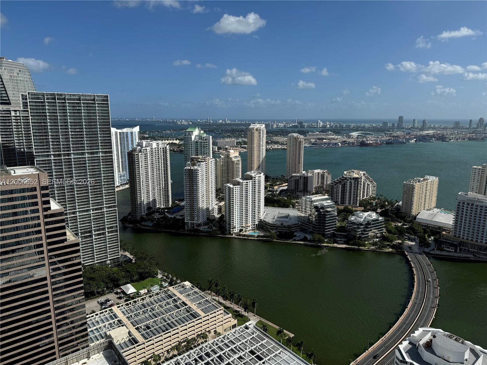 image The Plaza on Brickell East37