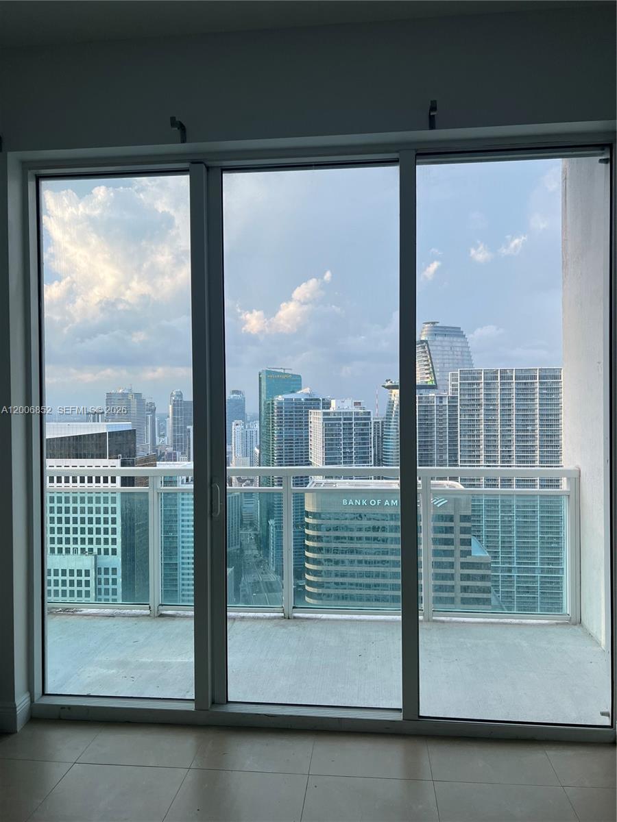 image The Plaza on Brickell East39