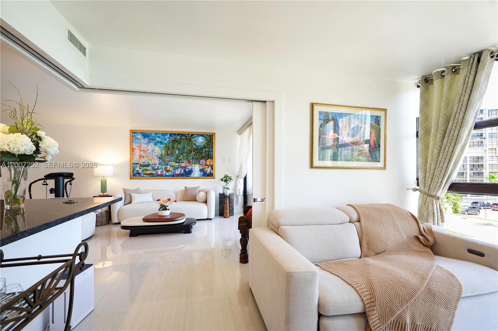 400 Leslie Dr #319 Hallandale Beach, FL 33009