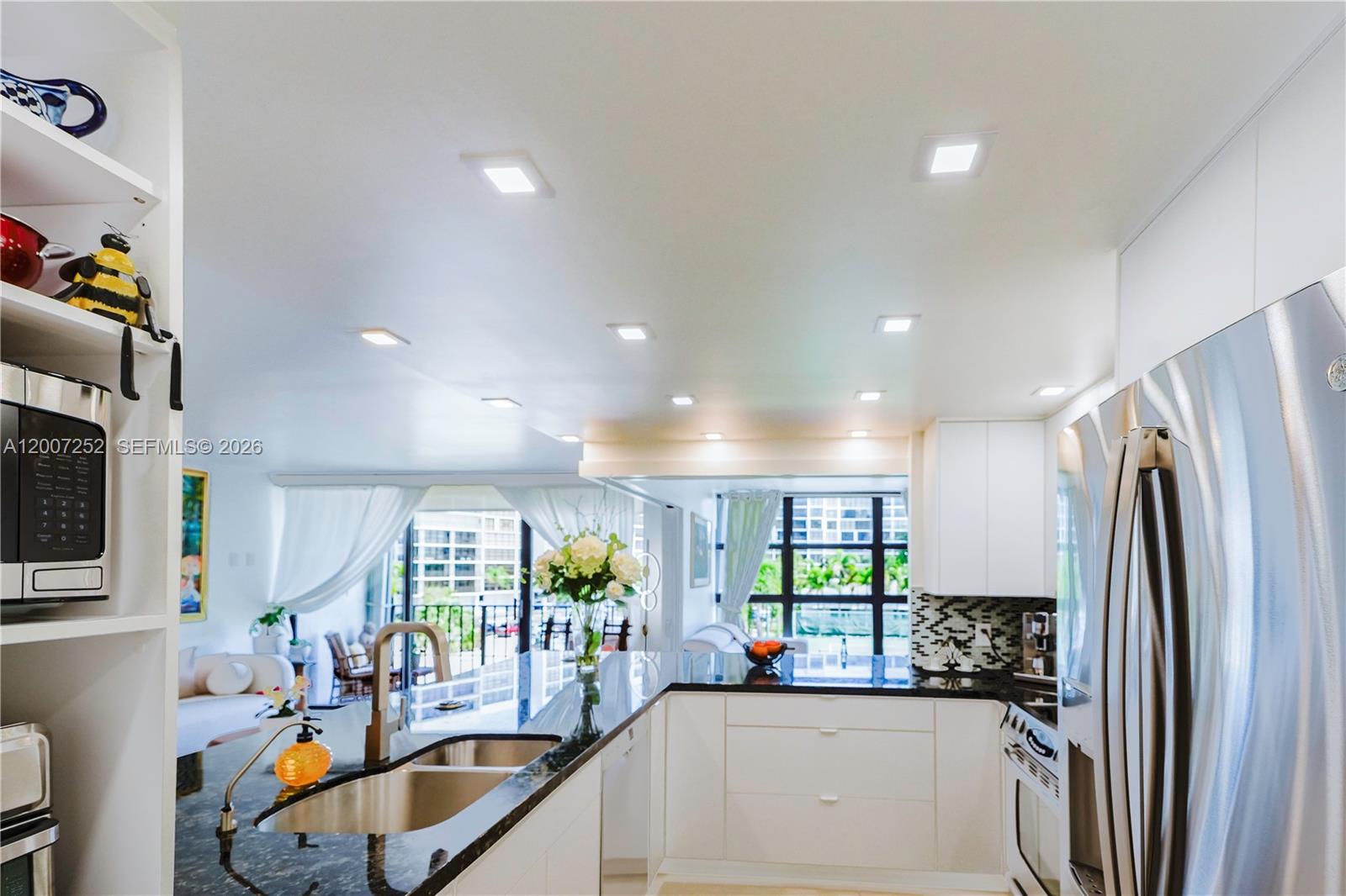 400 Leslie Dr #319 Hallandale Beach, FL 33009