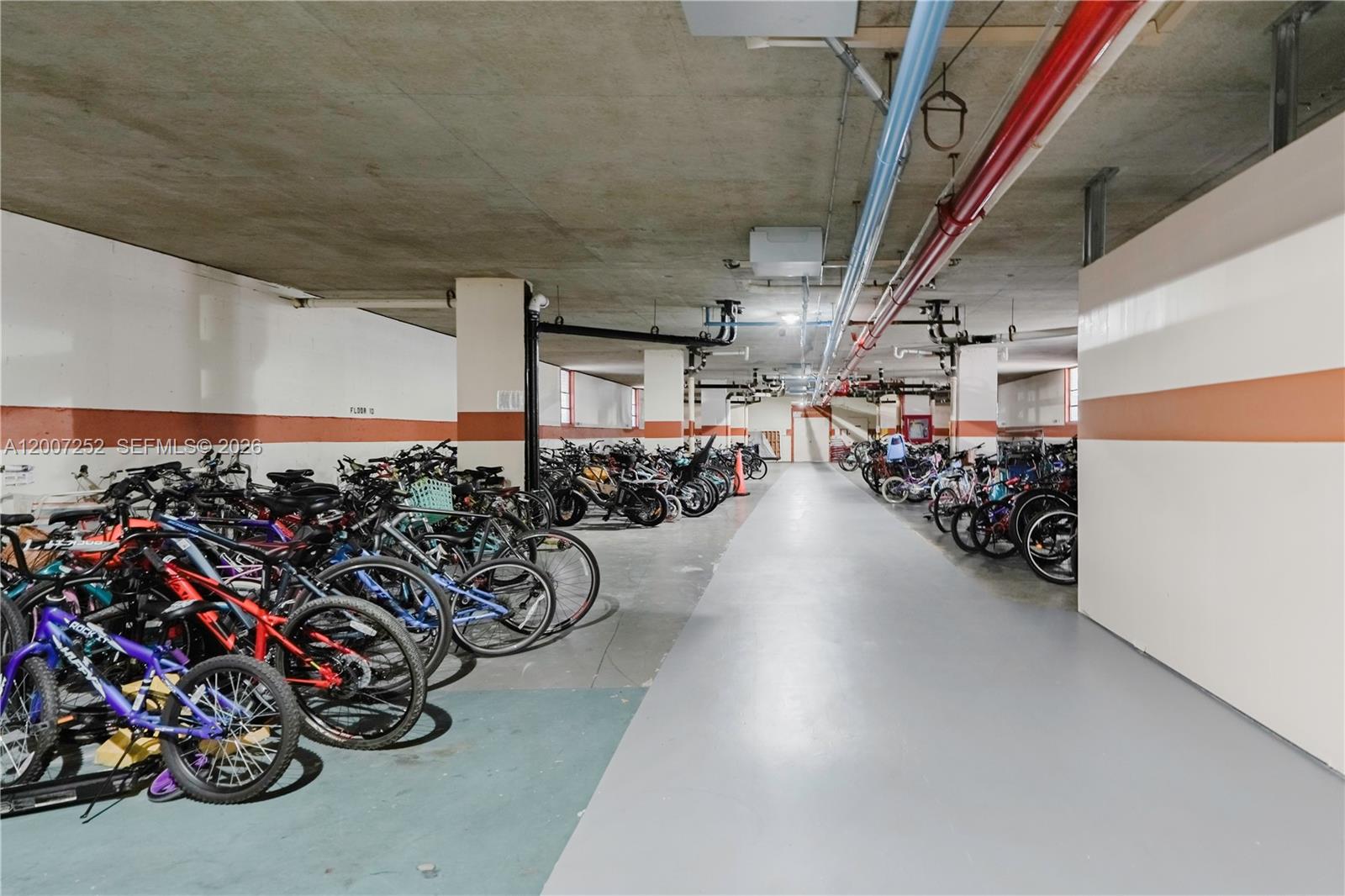 400 Leslie Dr #319 Hallandale Beach, FL 33009