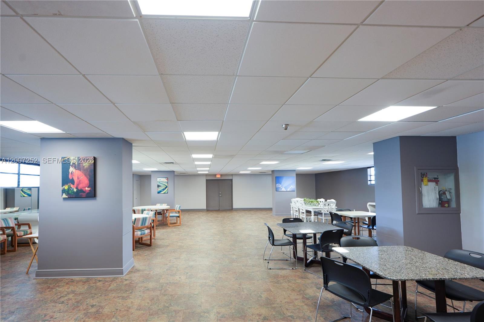 400 Leslie Dr #319 Hallandale Beach, FL 33009