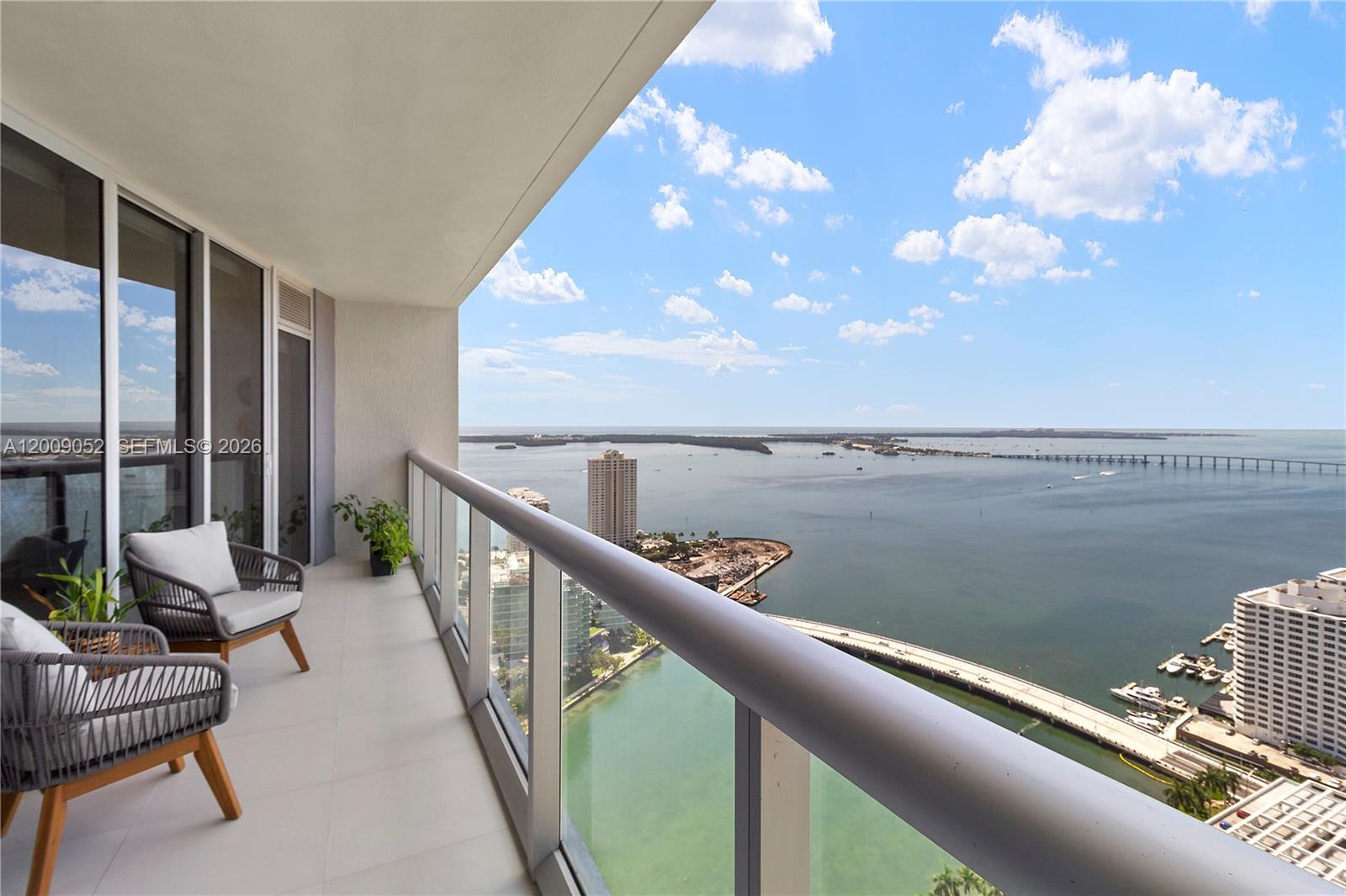 495 Brickell Ave #4009 Miami, FL 33131