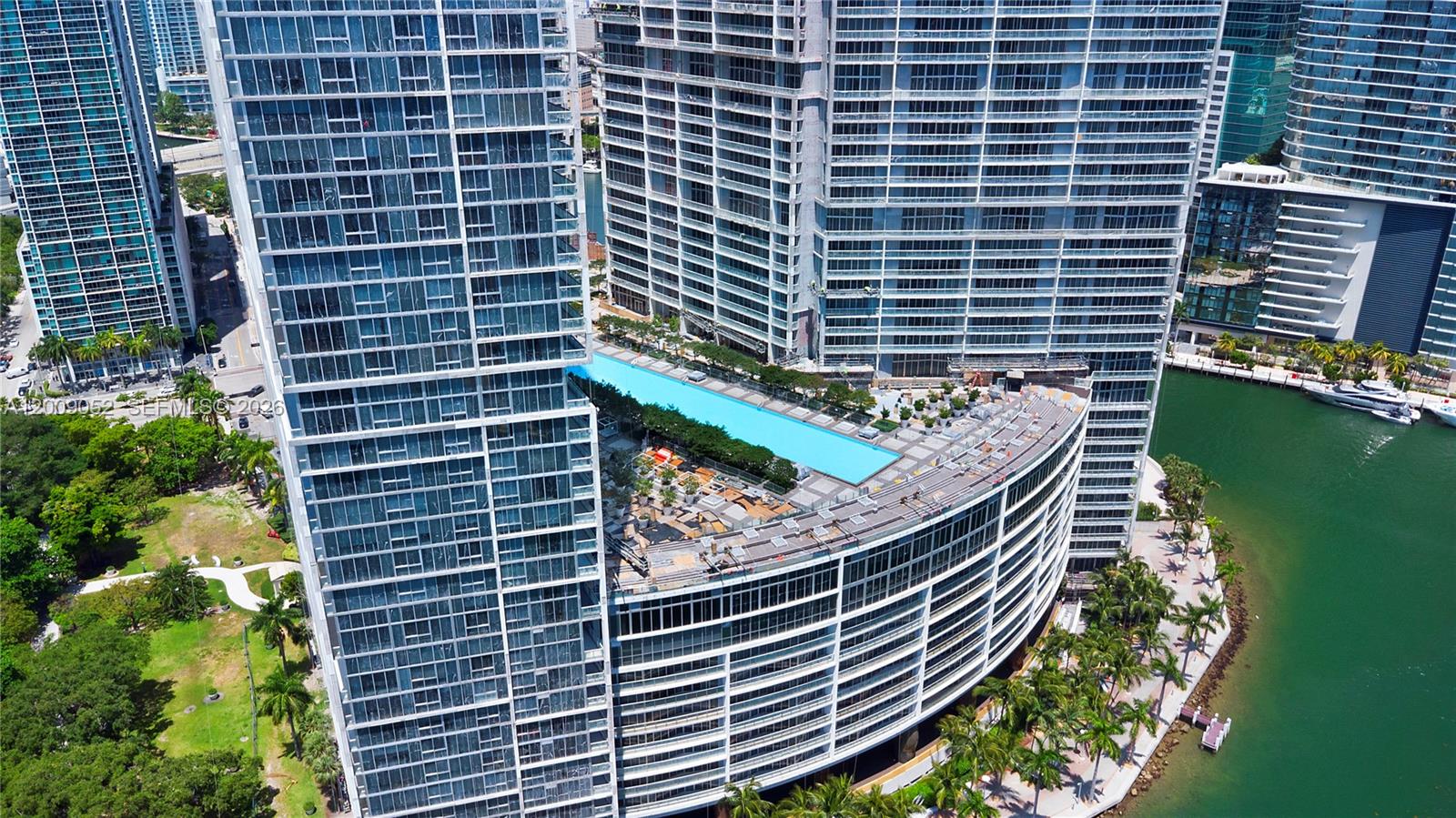 495 Brickell Ave #4009 Miami, FL 33131