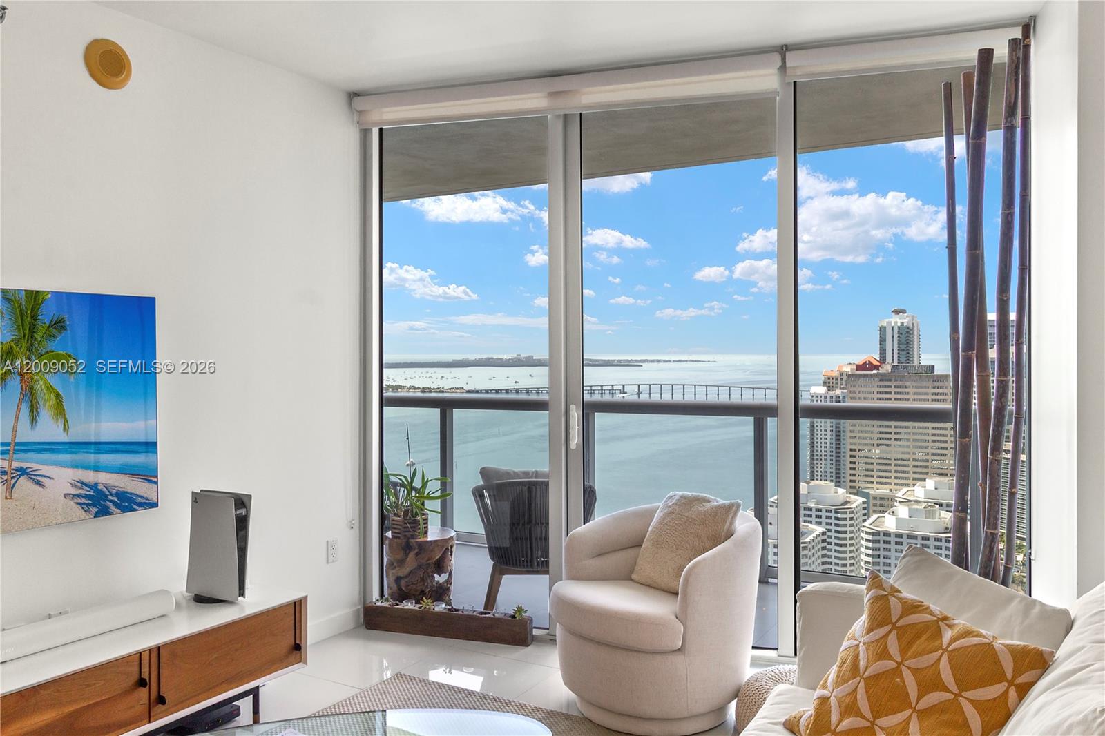 495 Brickell Ave #4009 Miami, FL 33131