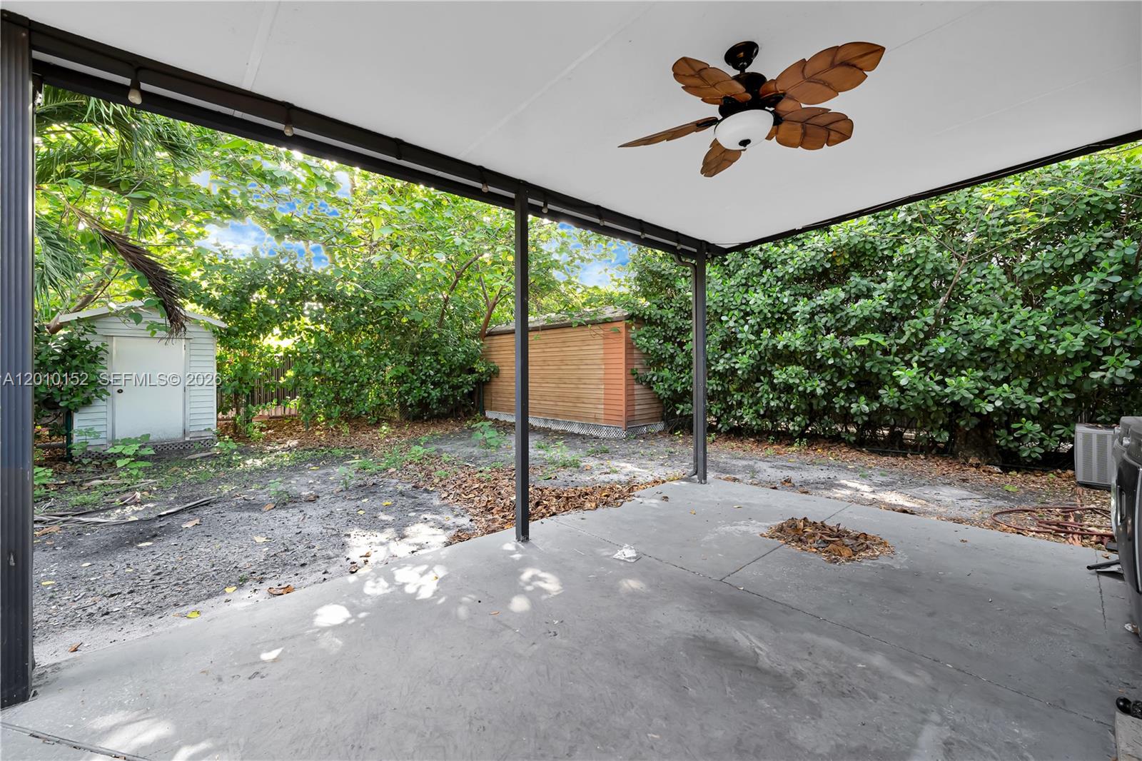 3033 Hibiscus St Miami, FL 33133