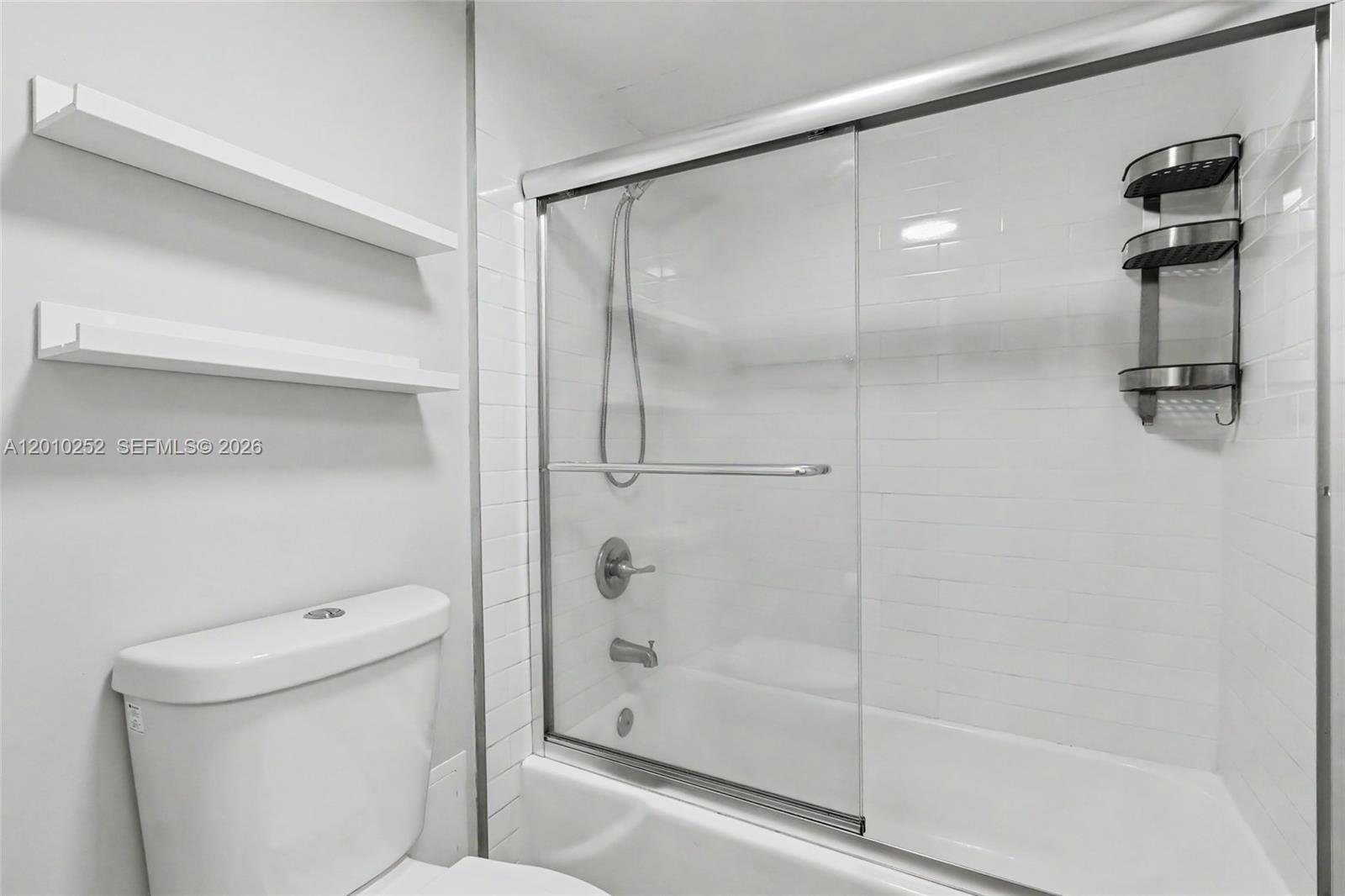 image Arlen House West24