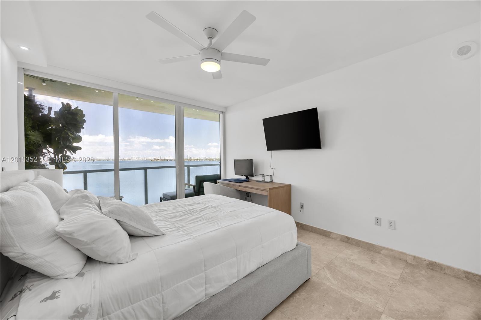 665 NE 25th St #1503 Miami, FL 33137