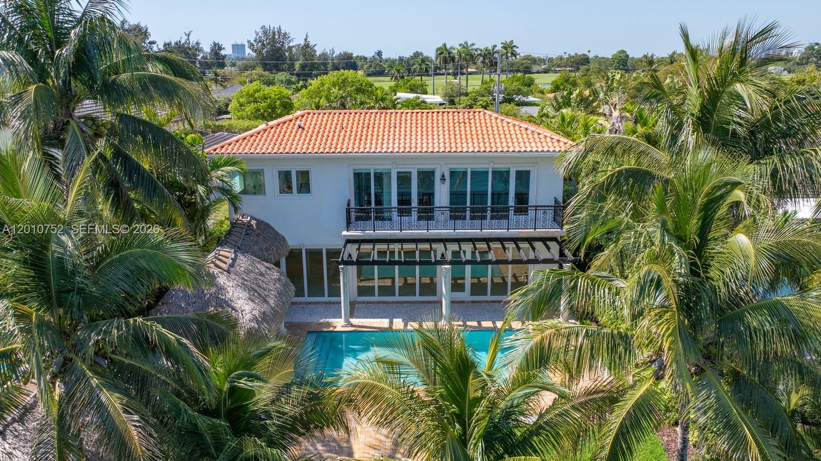 425 N Shore Dr Miami Beach, FL 33141