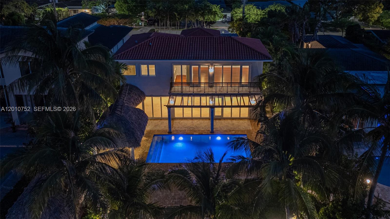 425 N Shore Dr Miami Beach, FL 33141