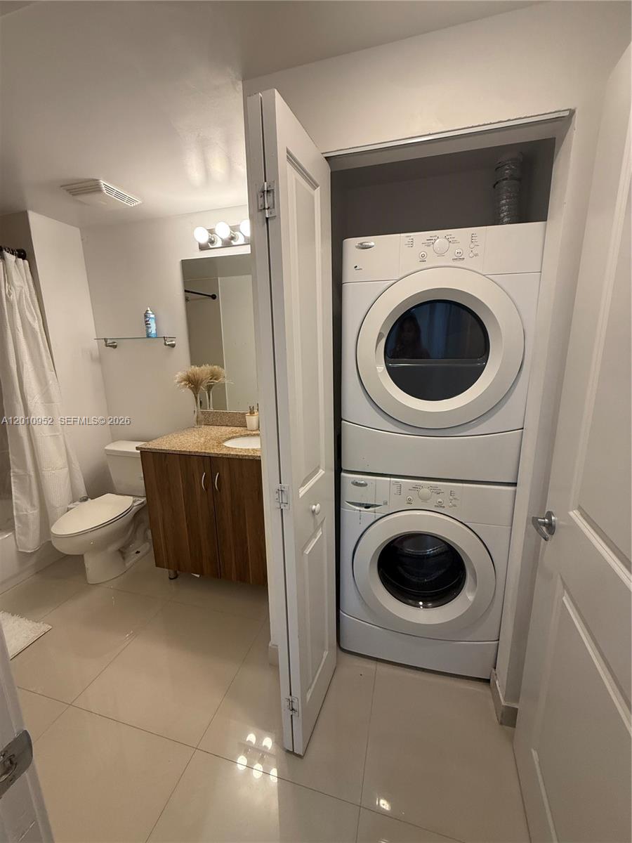 601 NE 23rd St #901 Miami, FL 33137