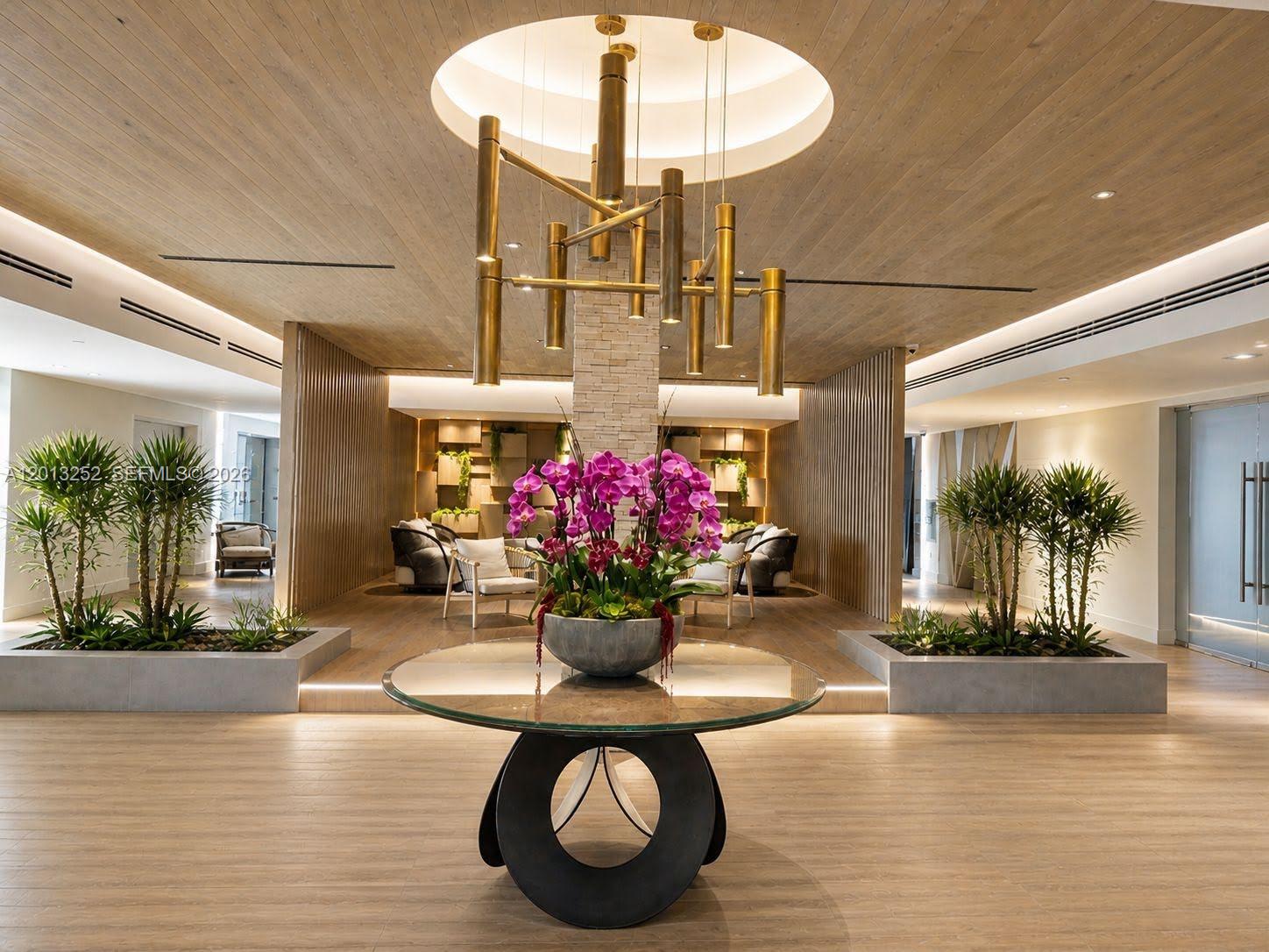 2301 Collins Ave #628 Miami Beach, FL 33139