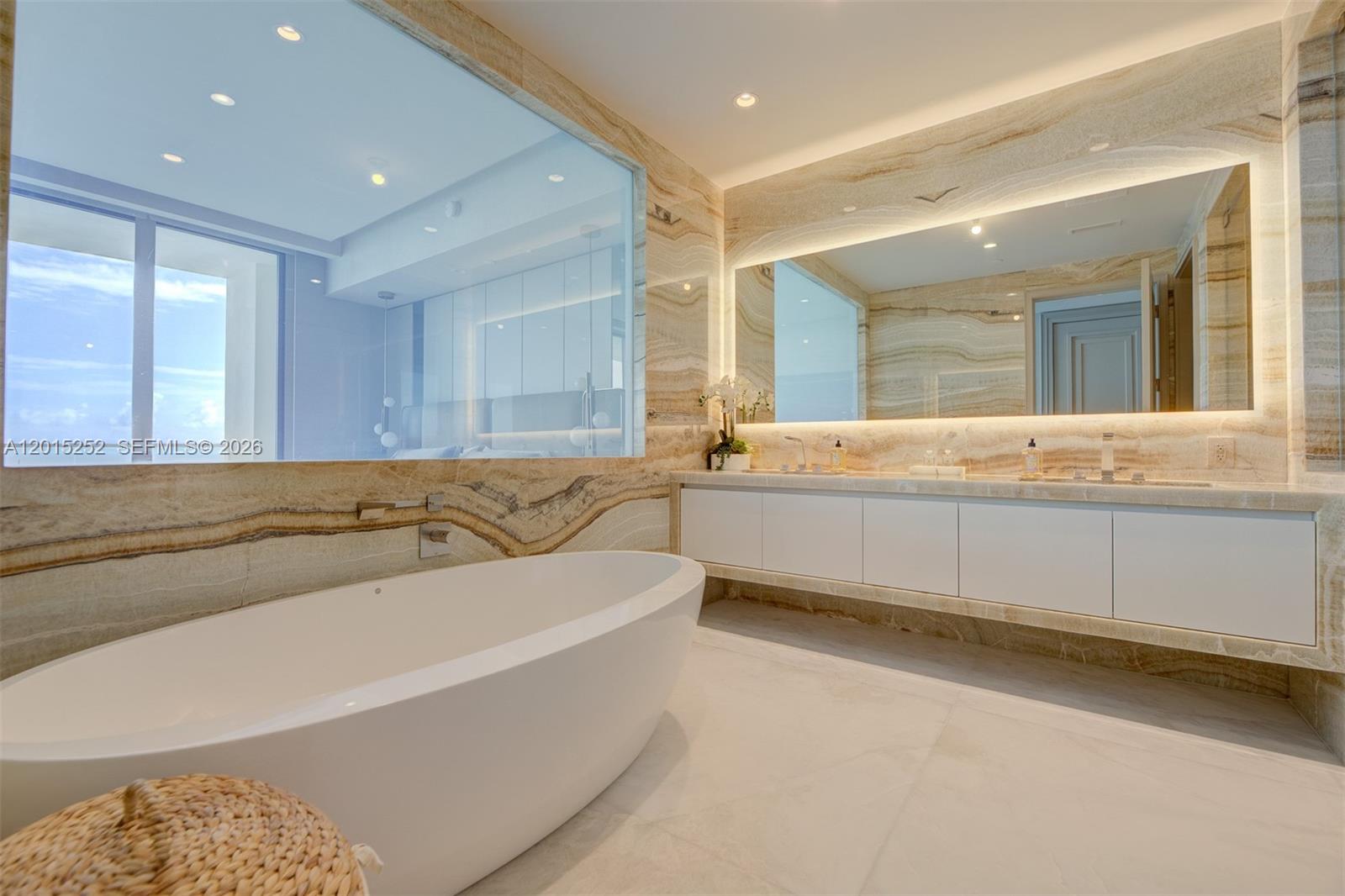 17901 Collins Ave #3103 Sunny Isles Beach, FL 33160
