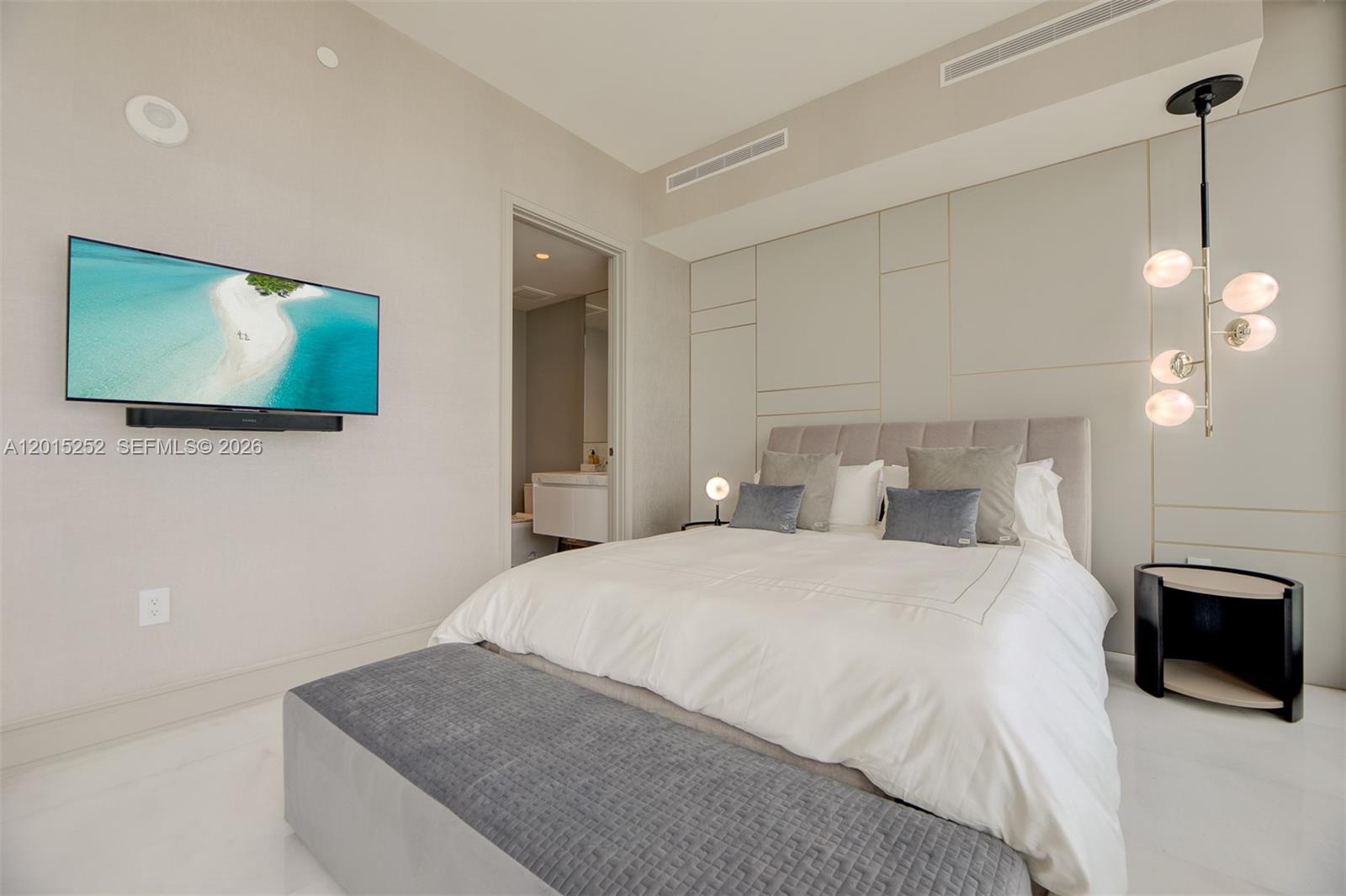 17901 Collins Ave #3103 Sunny Isles Beach, FL 33160
