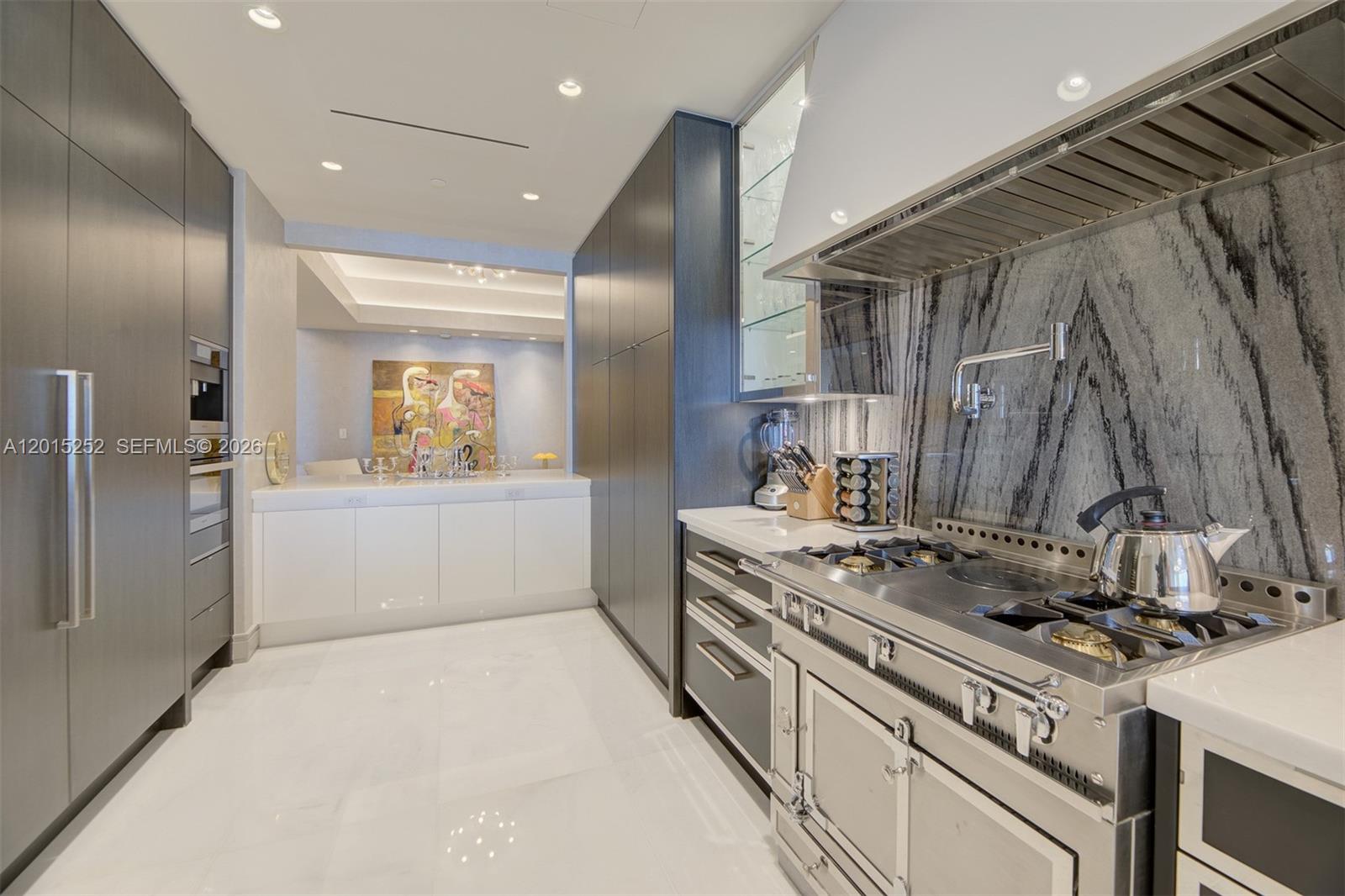 17901 Collins Ave #3103 Sunny Isles Beach, FL 33160