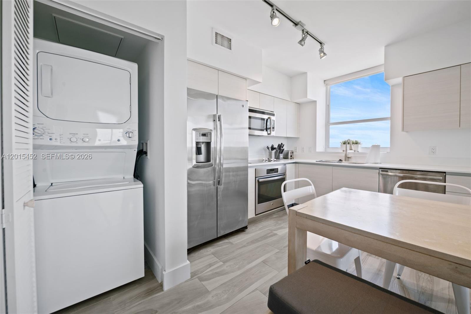4250 Biscayne Blvd #1009 Miami, FL 33137
