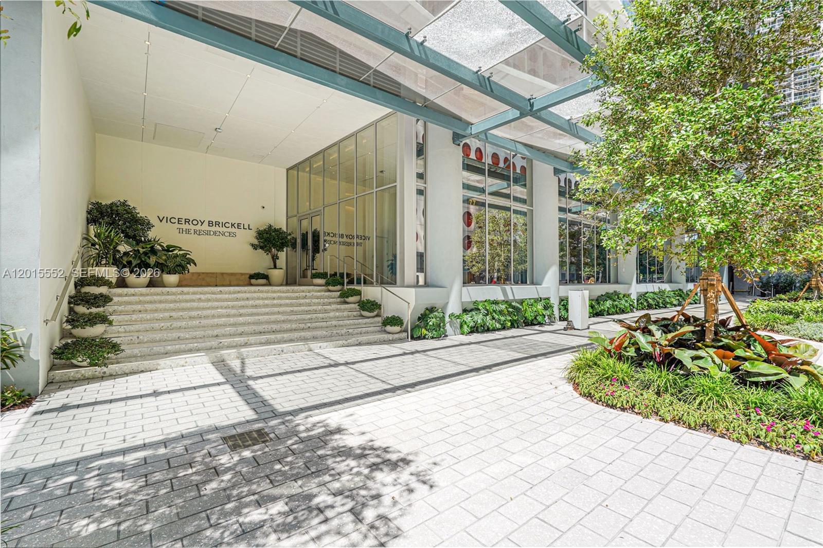 77 SE 5th St #1511 Miami, FL 33131