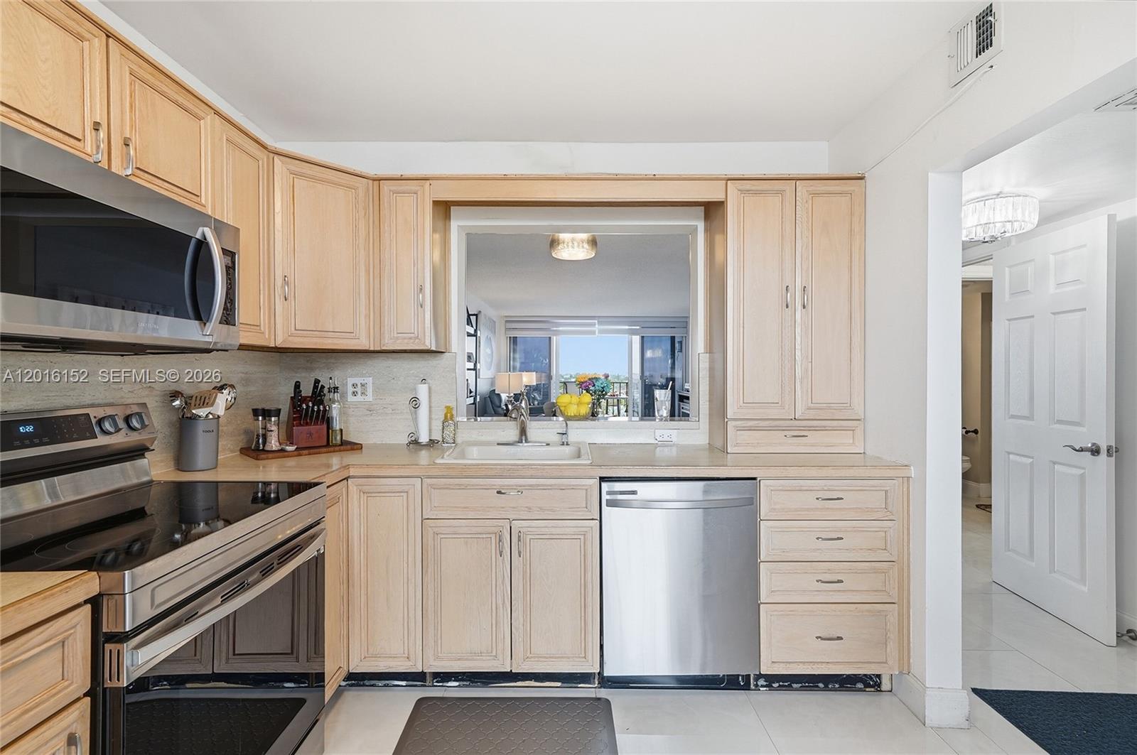 Undisclosed Address Pompano Beach, FL 33062