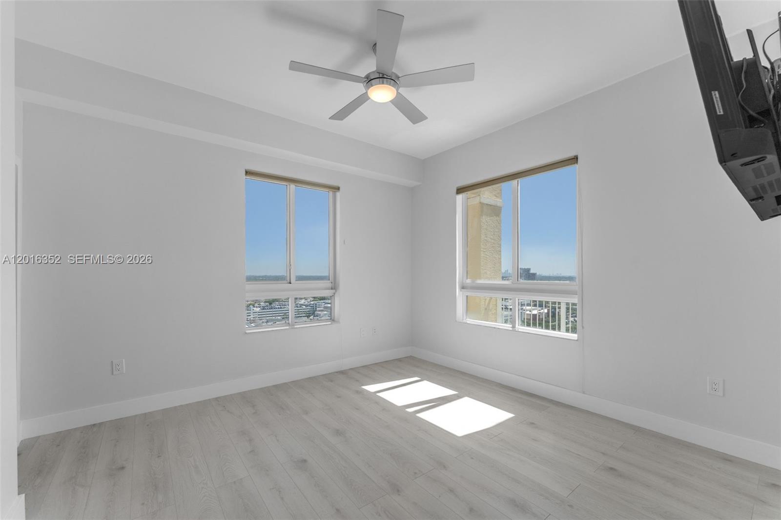 7350 SW 89th St #2202S Miami, FL 33156