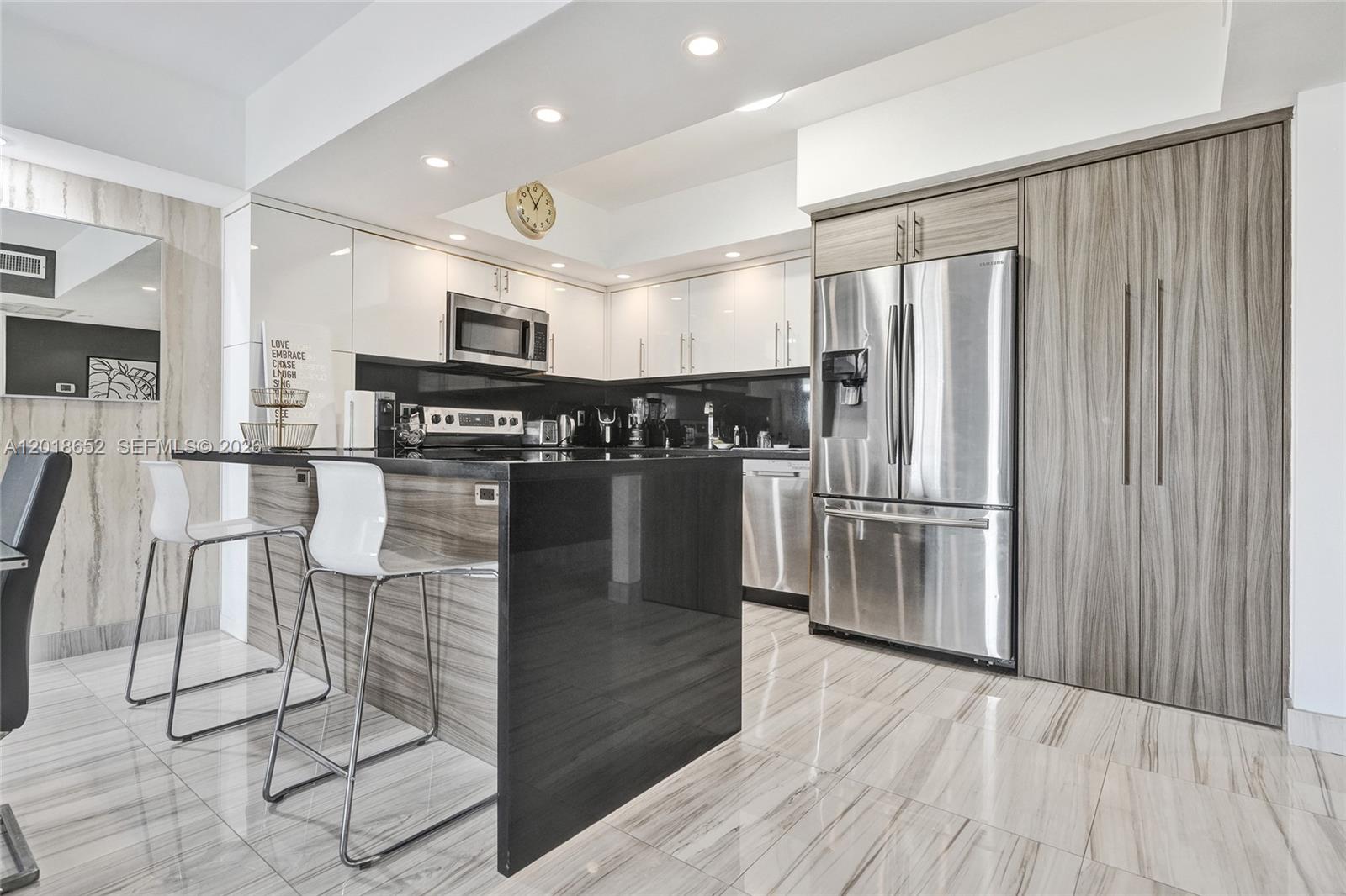 19370 Collins Ave #426 Sunny Isles Beach, FL 33160