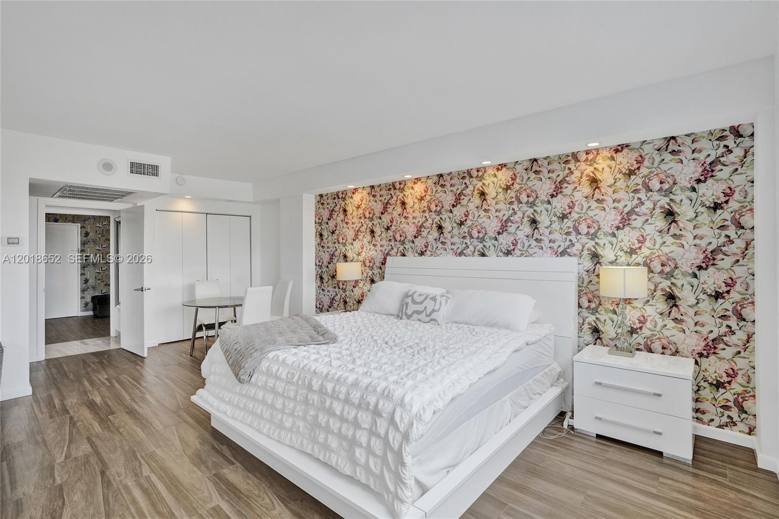 19370 Collins Ave #426 Sunny Isles Beach, FL 33160