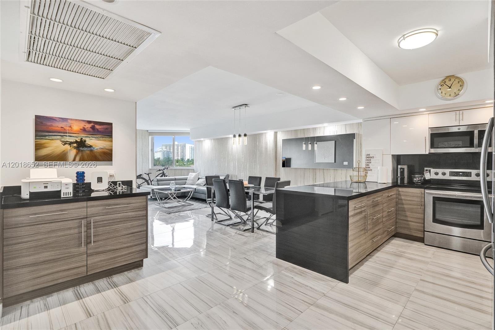 19370 Collins Ave #426 Sunny Isles Beach, FL 33160