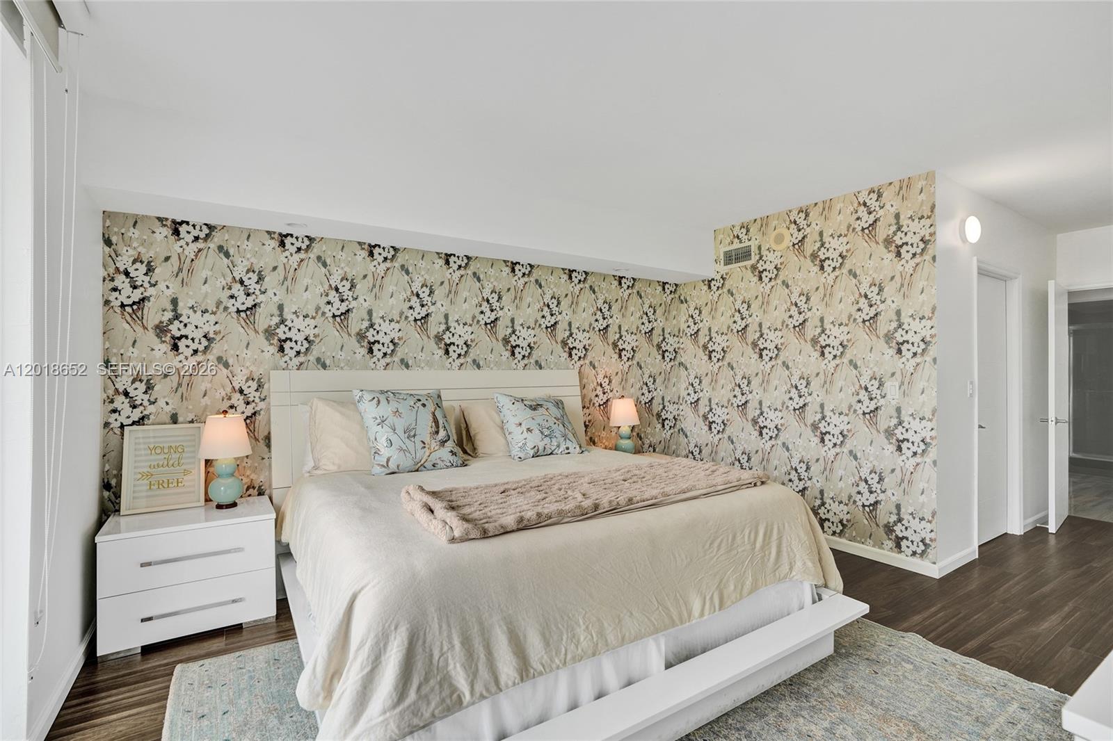 19370 Collins Ave #426 Sunny Isles Beach, FL 33160