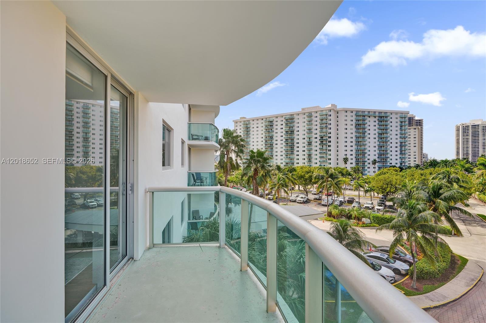 19370 Collins Ave #426 Sunny Isles Beach, FL 33160