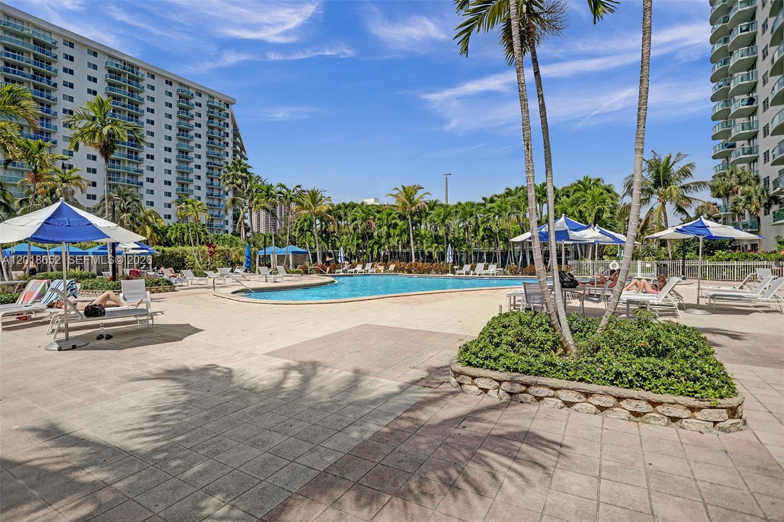 19370 Collins Ave #426 Sunny Isles Beach, FL 33160