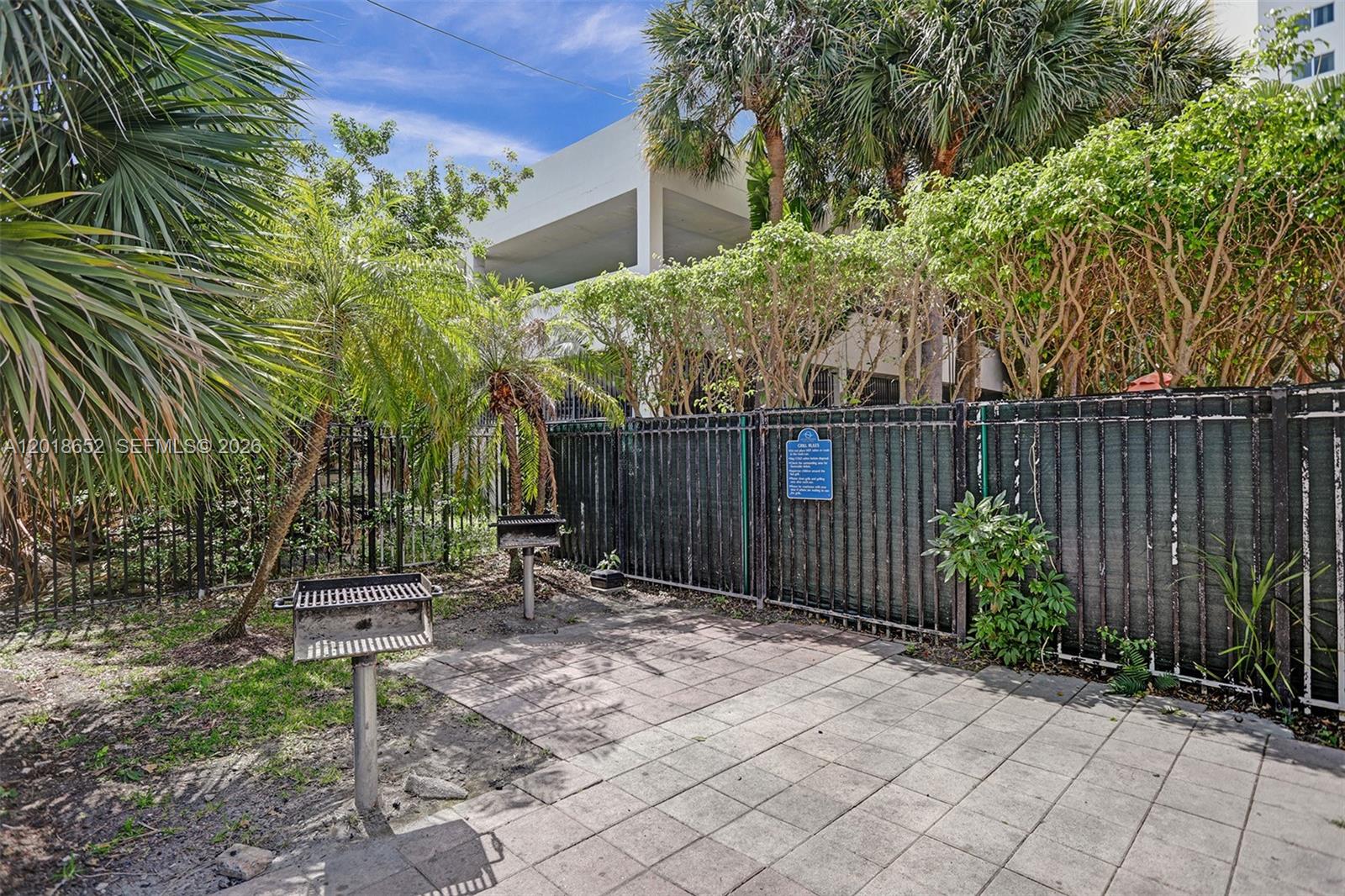 19370 Collins Ave #426 Sunny Isles Beach, FL 33160