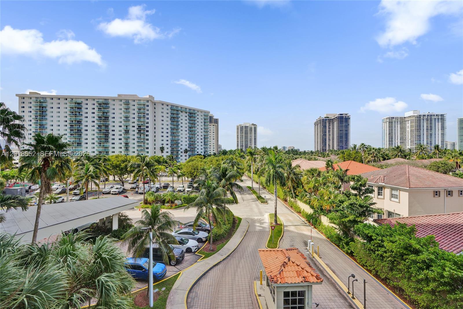 19370 Collins Ave #426 Sunny Isles Beach, FL 33160