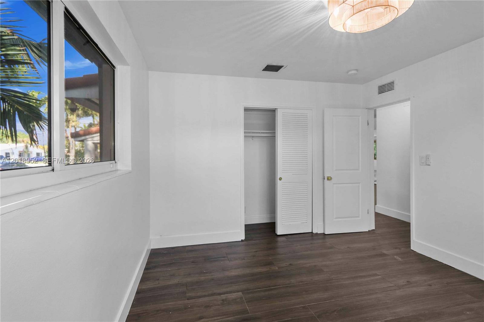 917 Mandarin Isle Fort Lauderdale, FL 33315