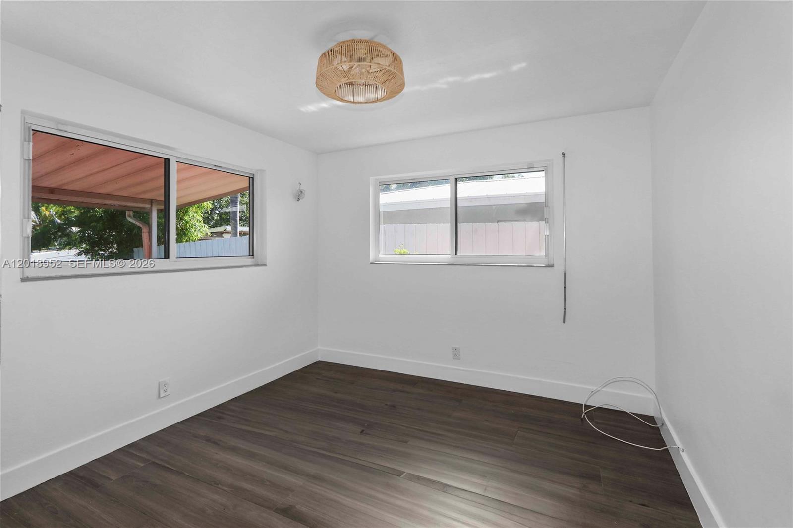 917 Mandarin Isle Fort Lauderdale, FL 33315