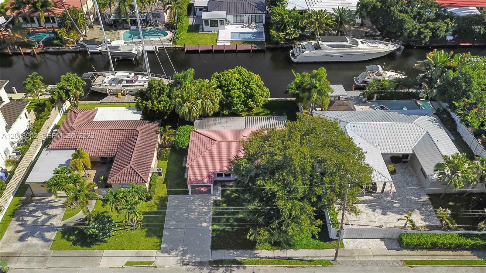 917 Mandarin Isle Fort Lauderdale, FL 33315