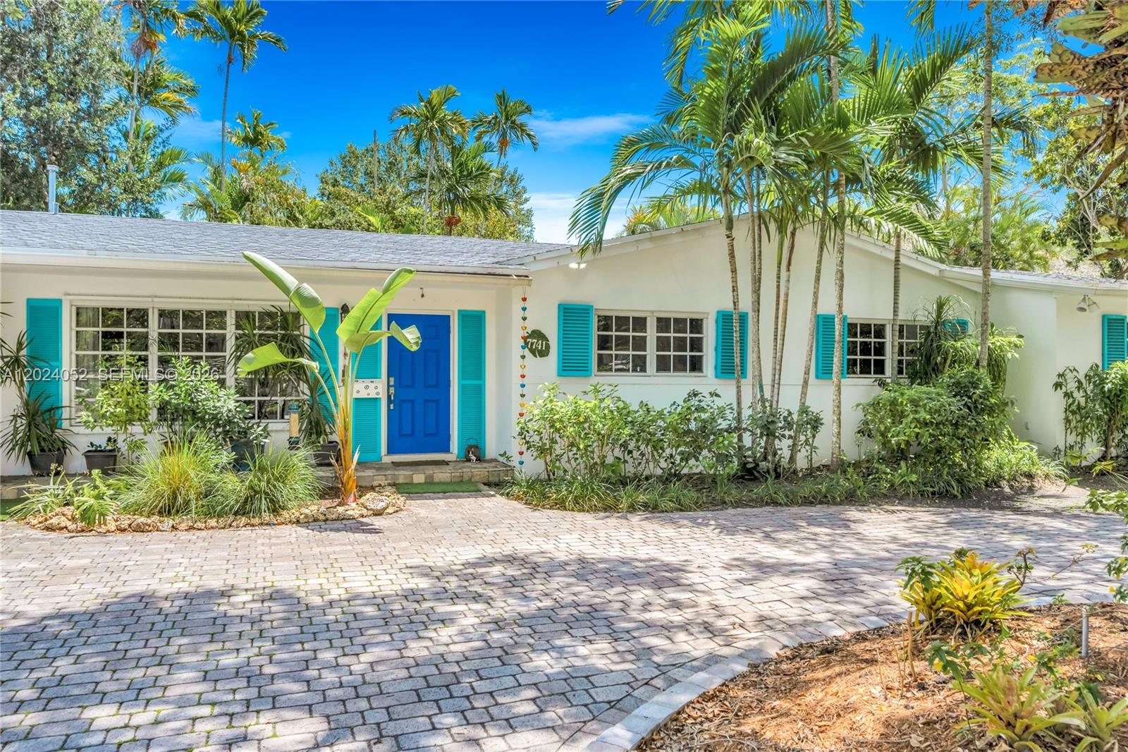 7741 SW 53rd Pl Miami, FL 33143