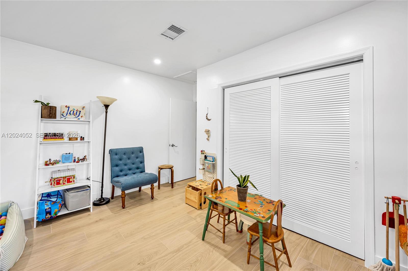 7741 SW 53rd Pl Miami, FL 33143
