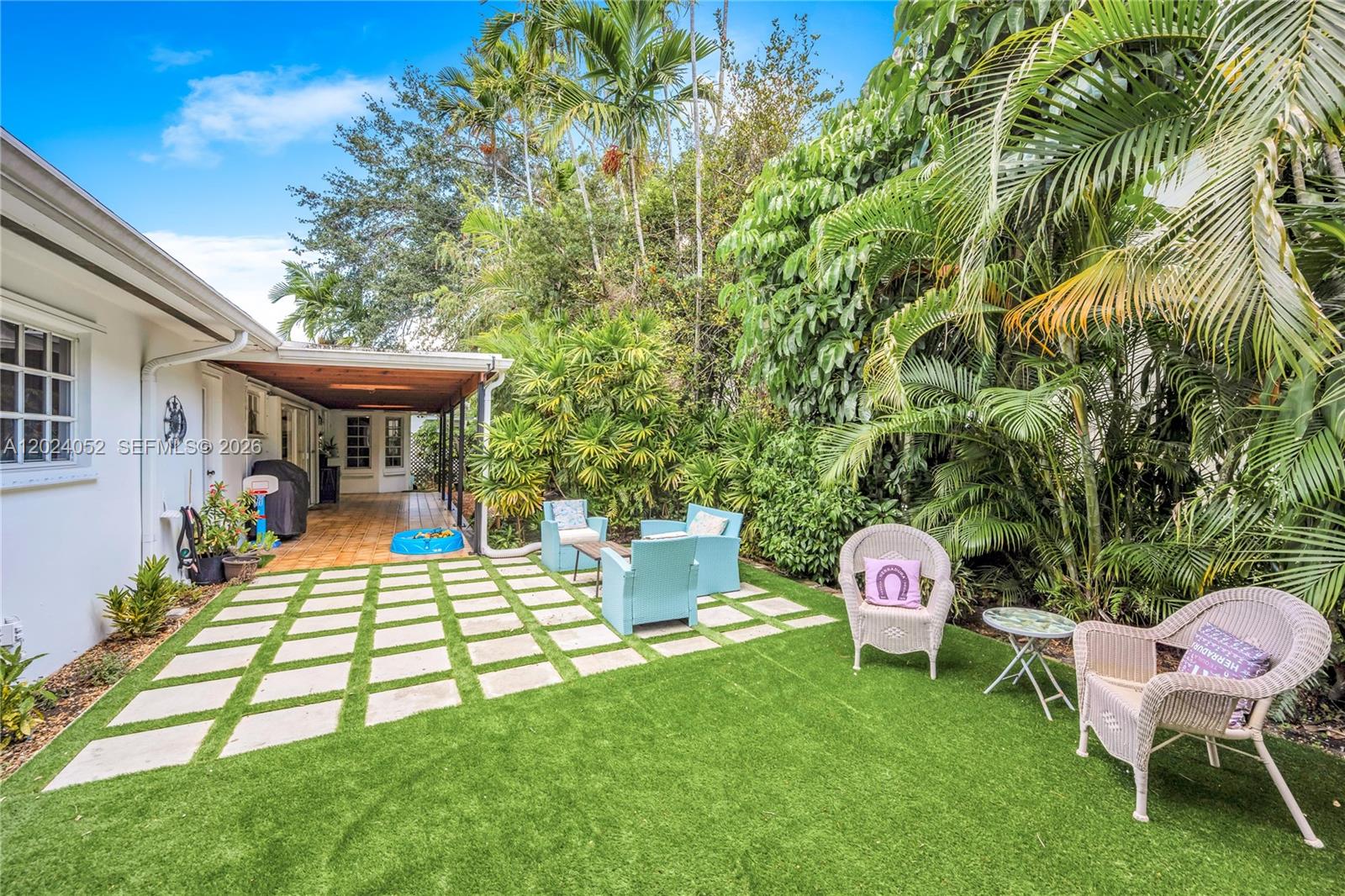 7741 SW 53rd Pl Miami, FL 33143