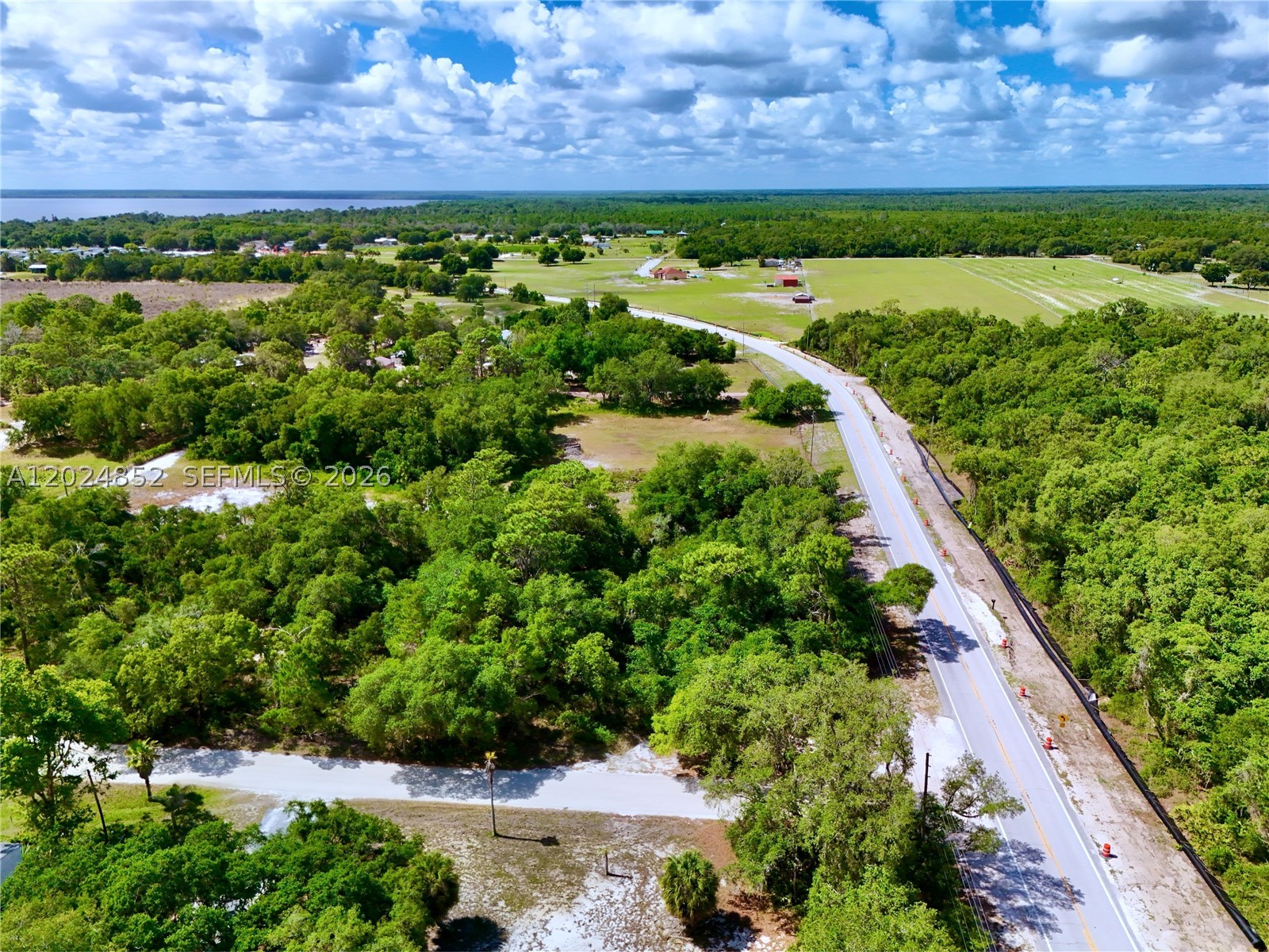 3175 Walk In Water Rd Lake Wales, FL 33898