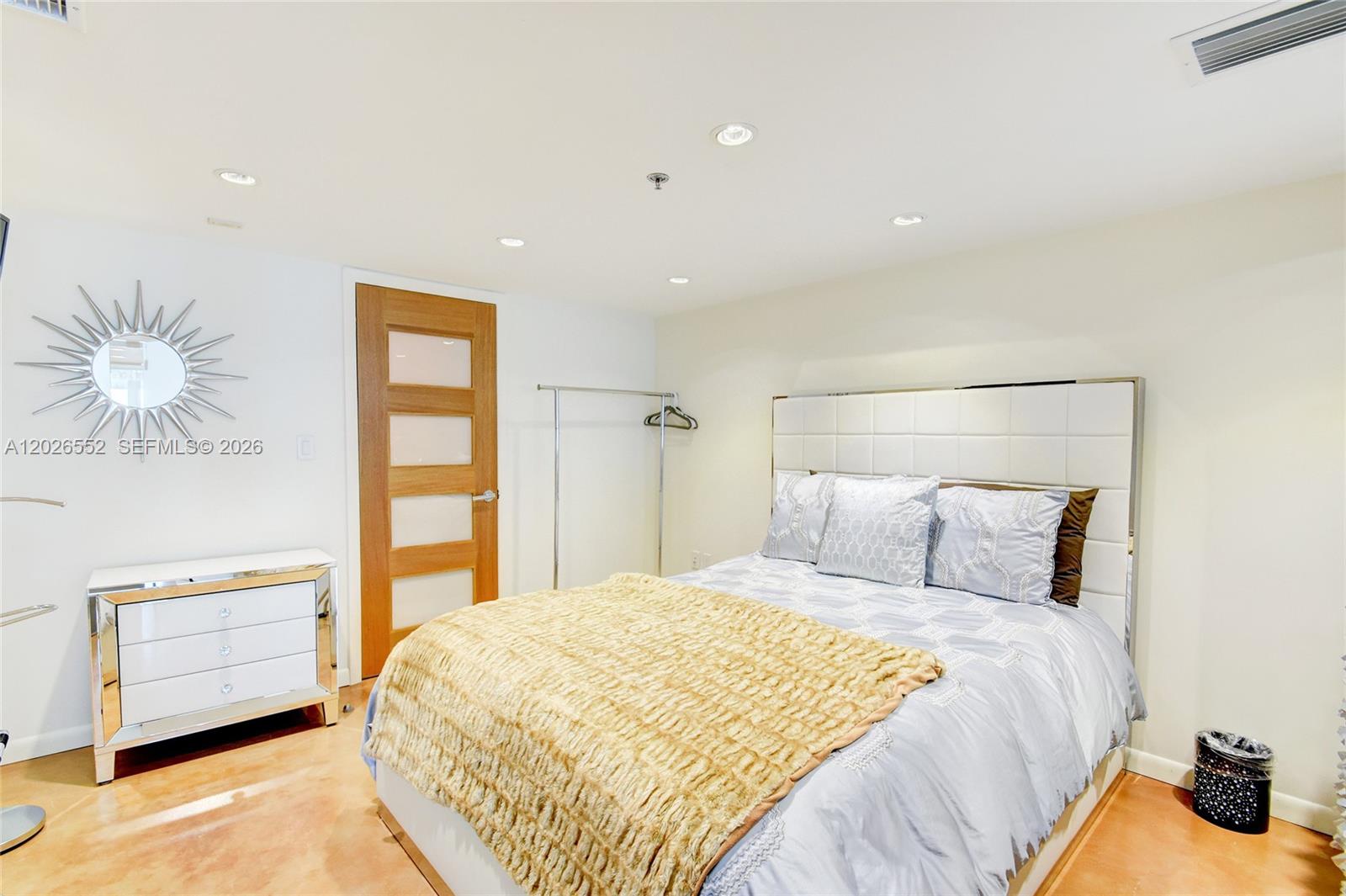 5445 Collins Ave #P2 Miami Beach, FL 33140