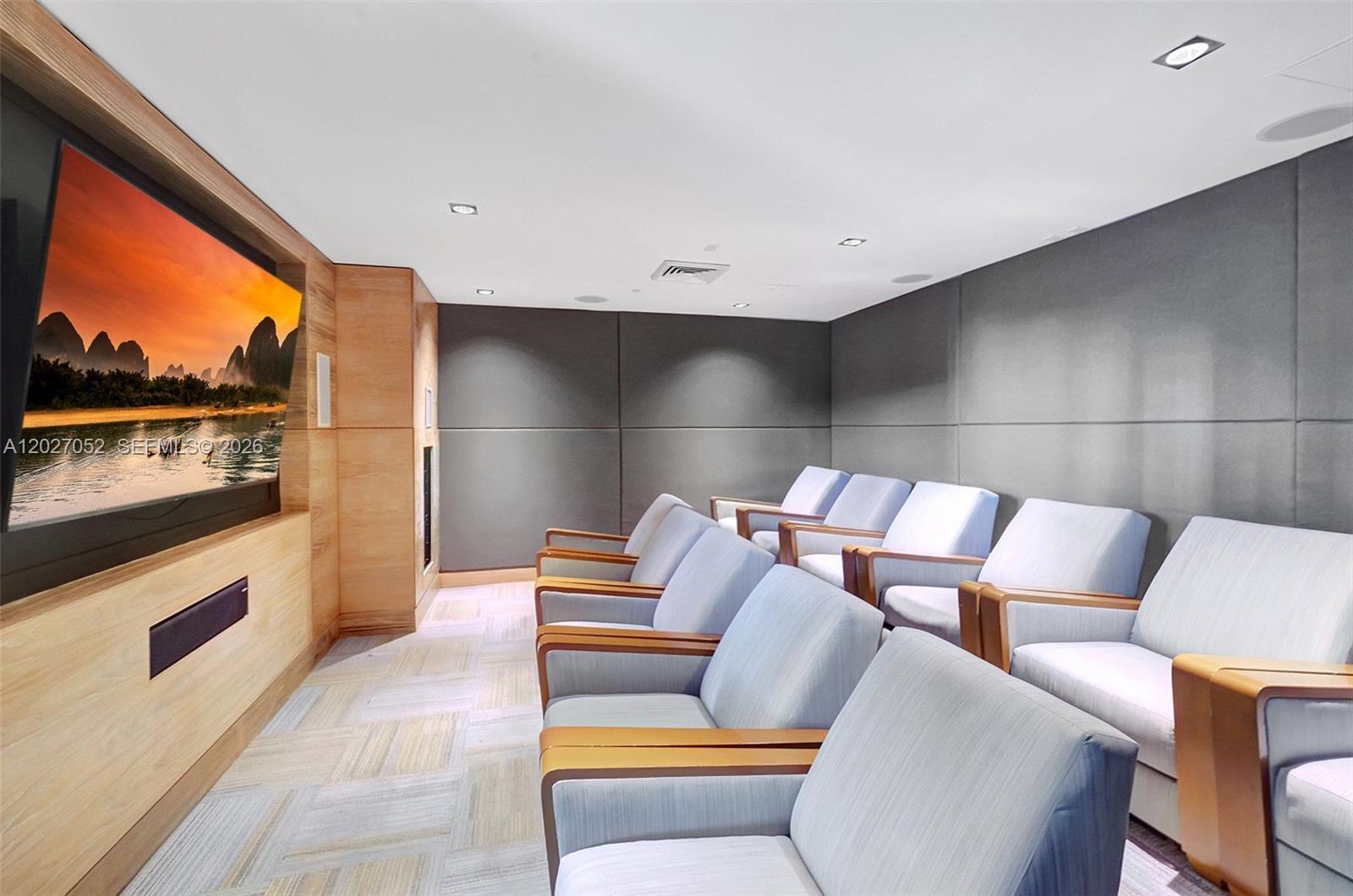 950 Brickell Bay Dr #4504 Miami, FL 33131