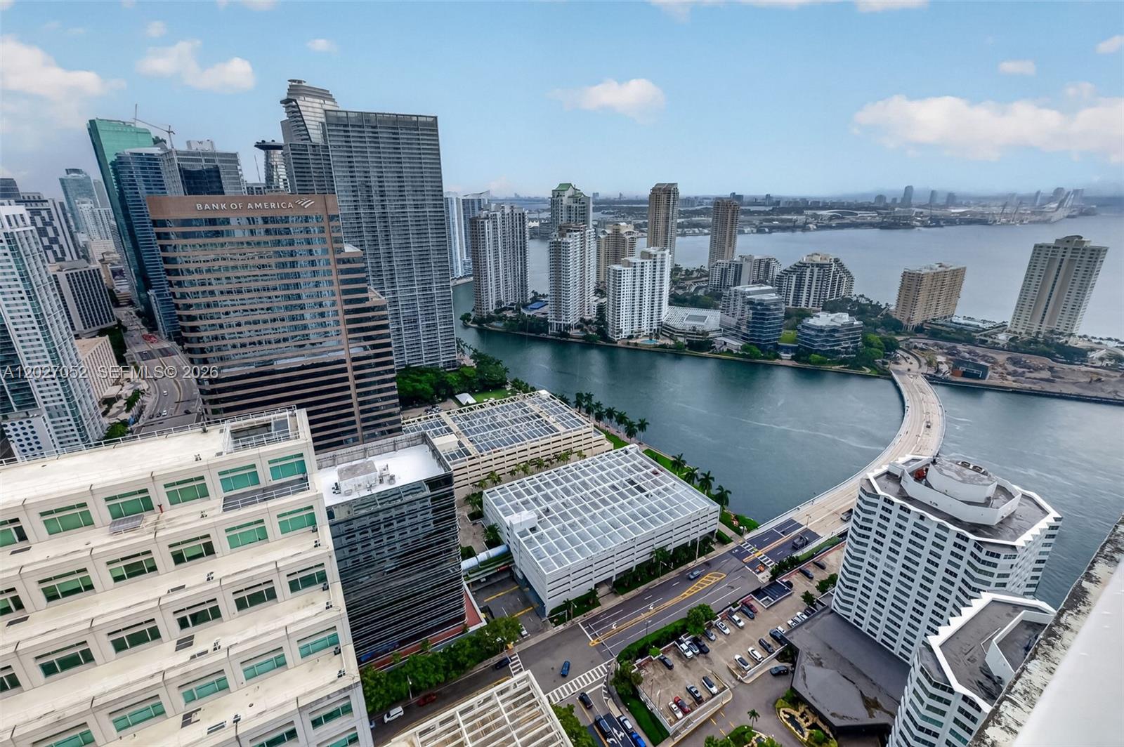 950 Brickell Bay Dr #4504 Miami, FL 33131