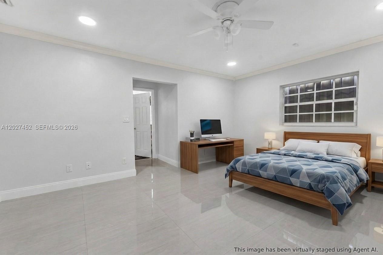 6284 SW 26th St Miami, FL 33155