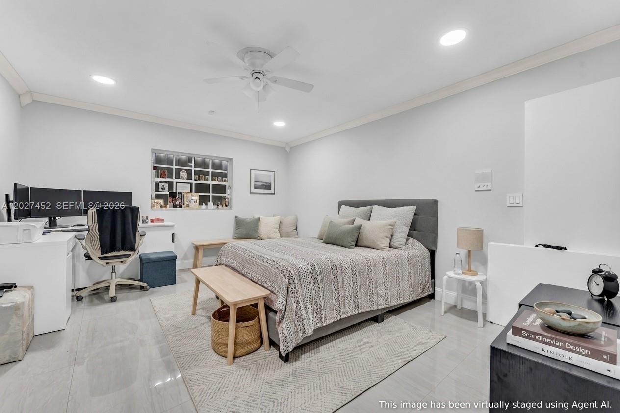 6284 SW 26th St Miami, FL 33155