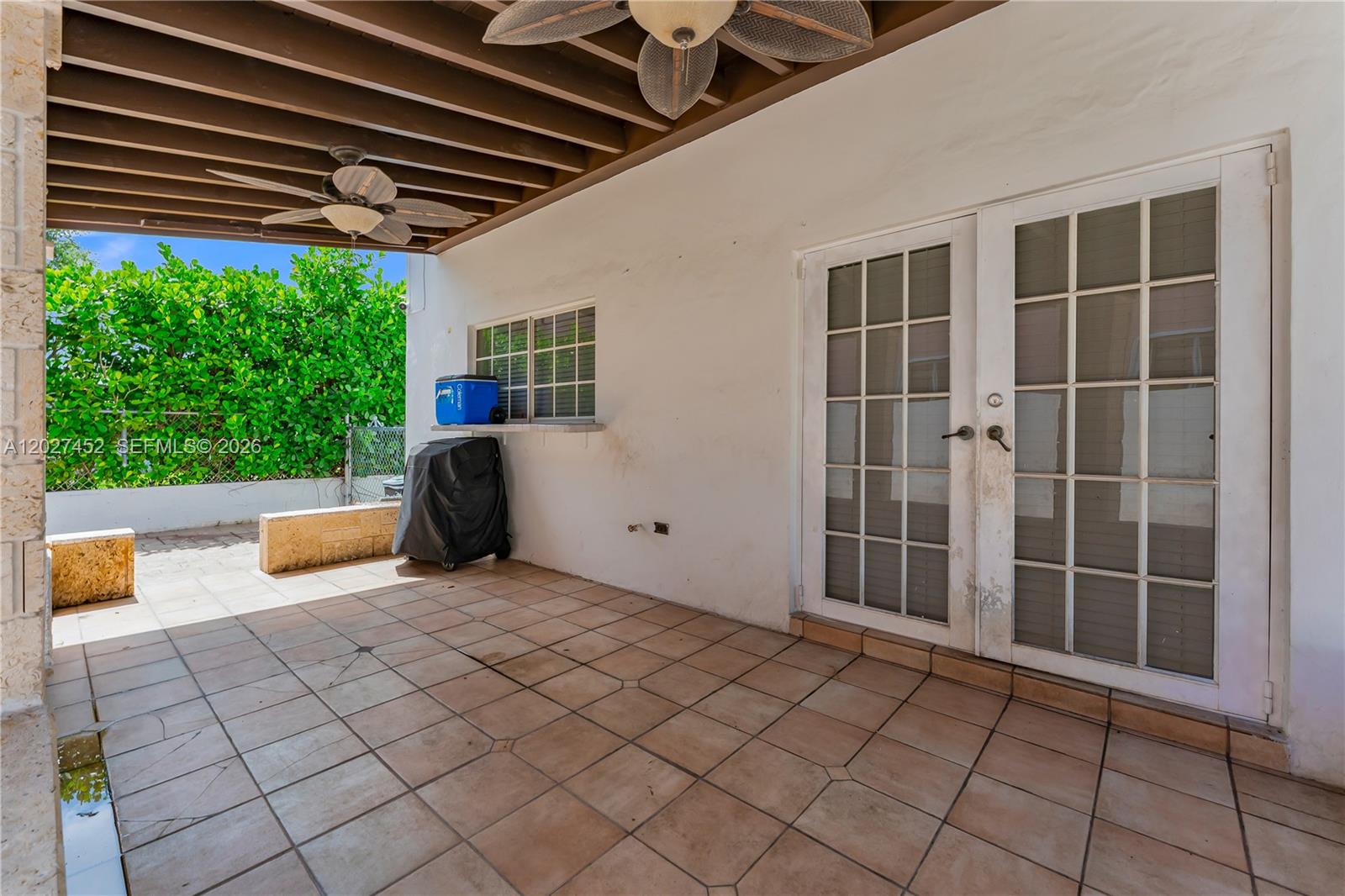 6284 SW 26th St Miami, FL 33155