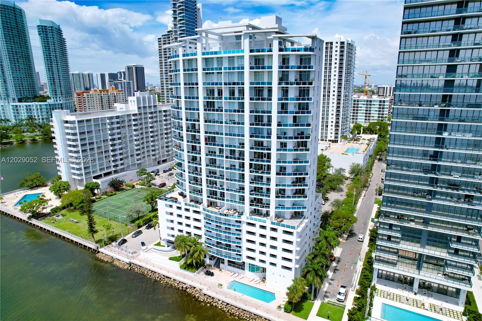 725 NE 22nd St #11E Miami, FL 33137