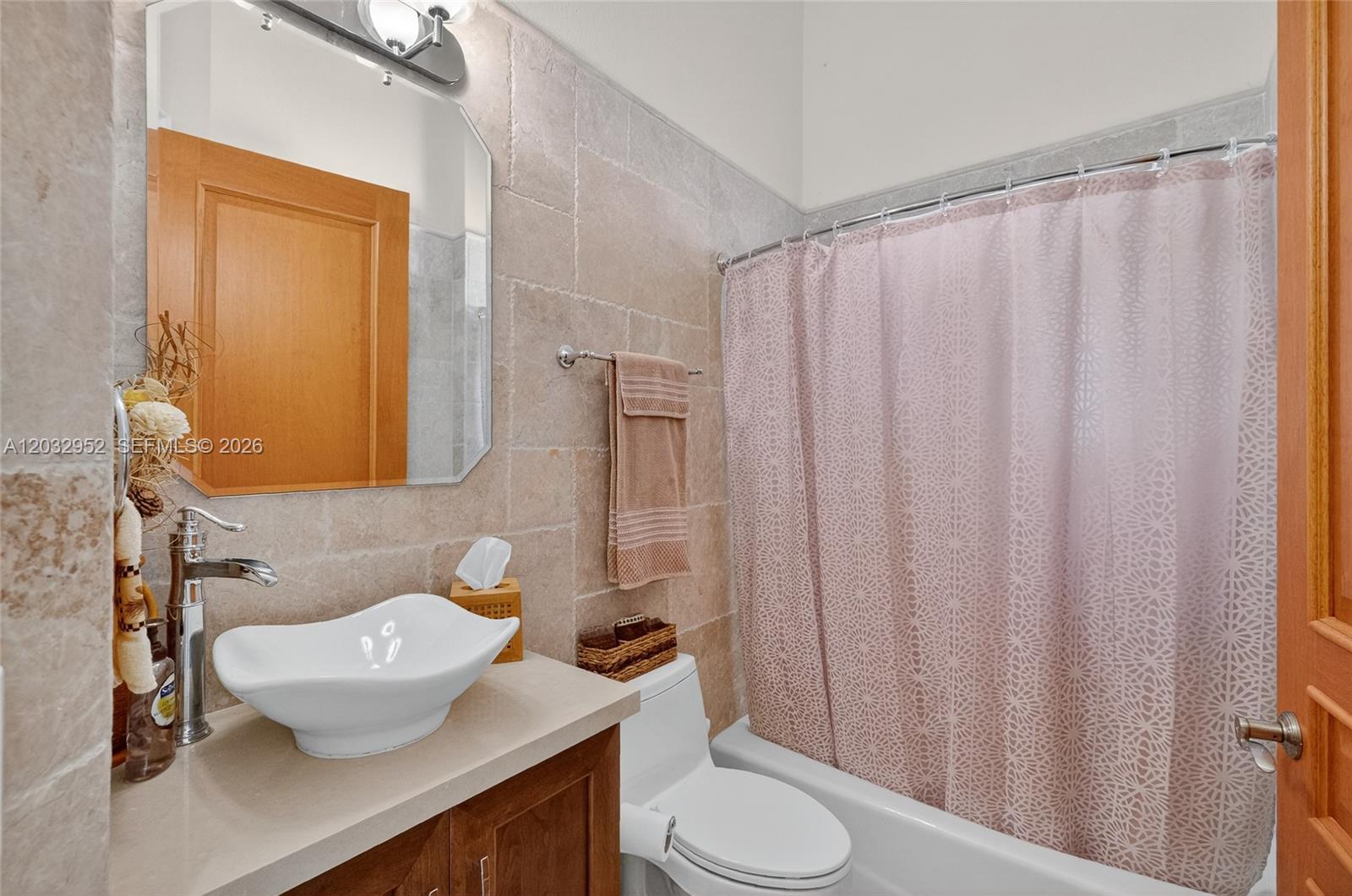 8920 SW 162nd Palmetto Bay, FL 33157
