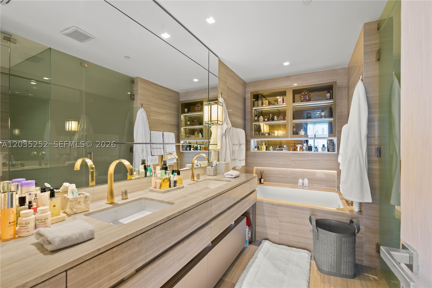 image Residences by Armani Casa18